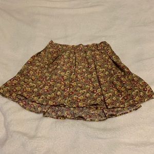Flowery skirt